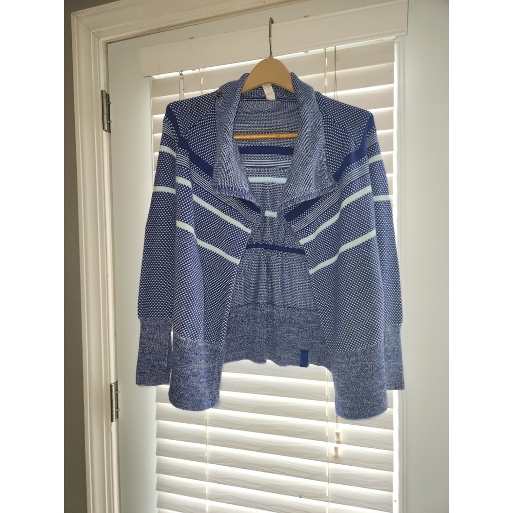 Ivivva by Lululemon Feeling Toasty wrap cardigan sweater blue open-knit Kids 10